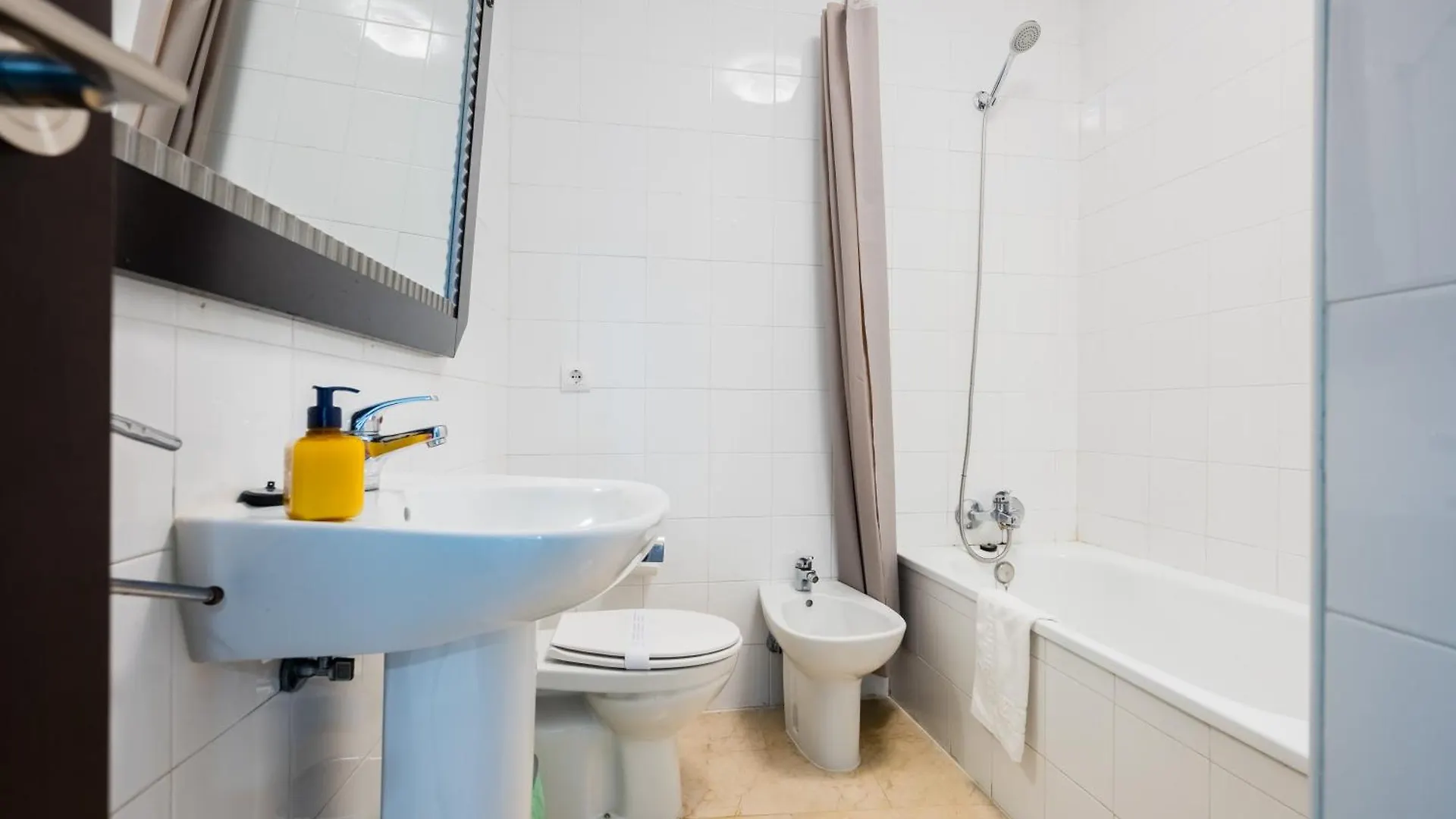 Estudio Triana Salado A Apartment Seville Spain