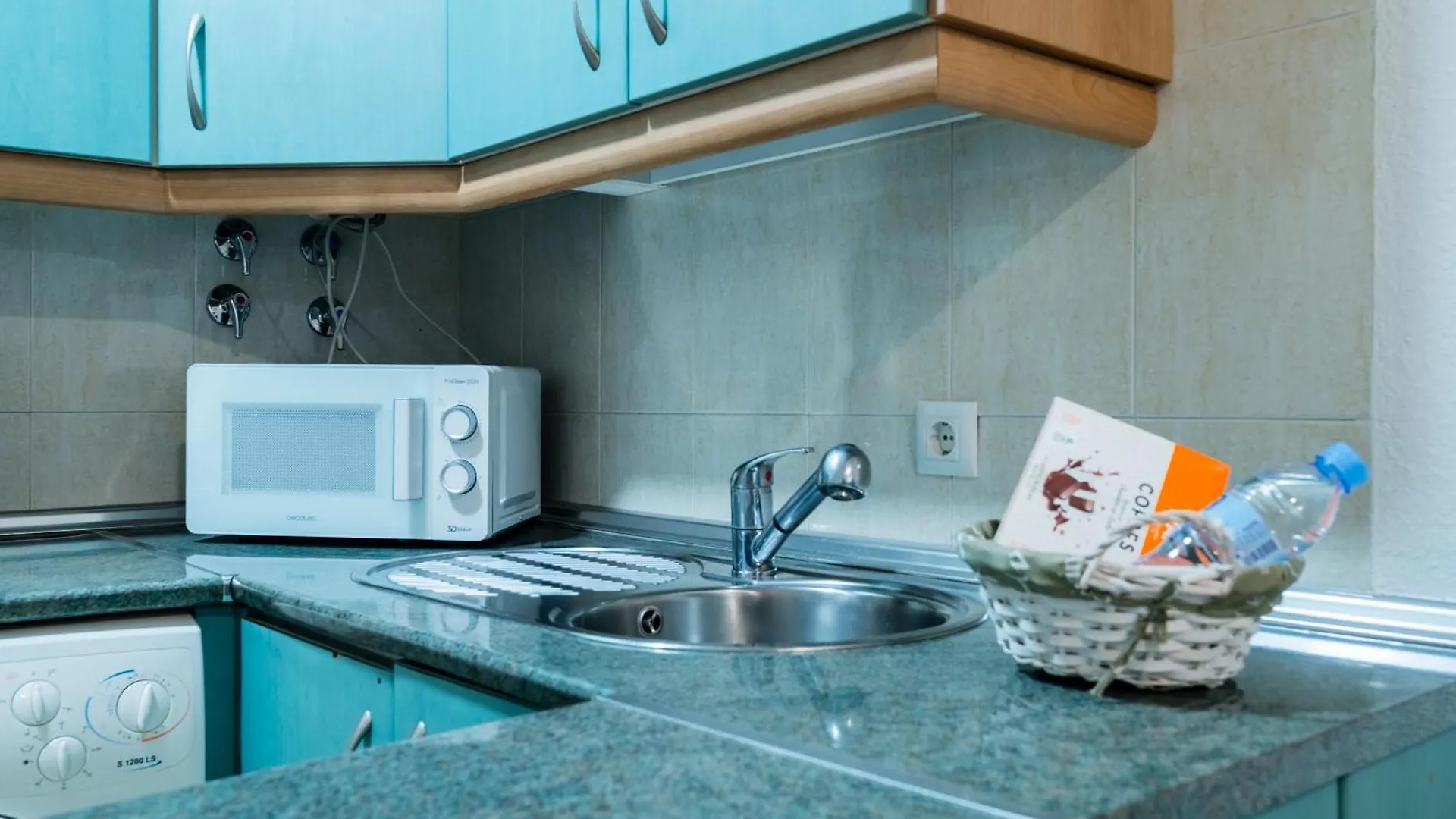 Estudio Triana Salado A Apartment Seville